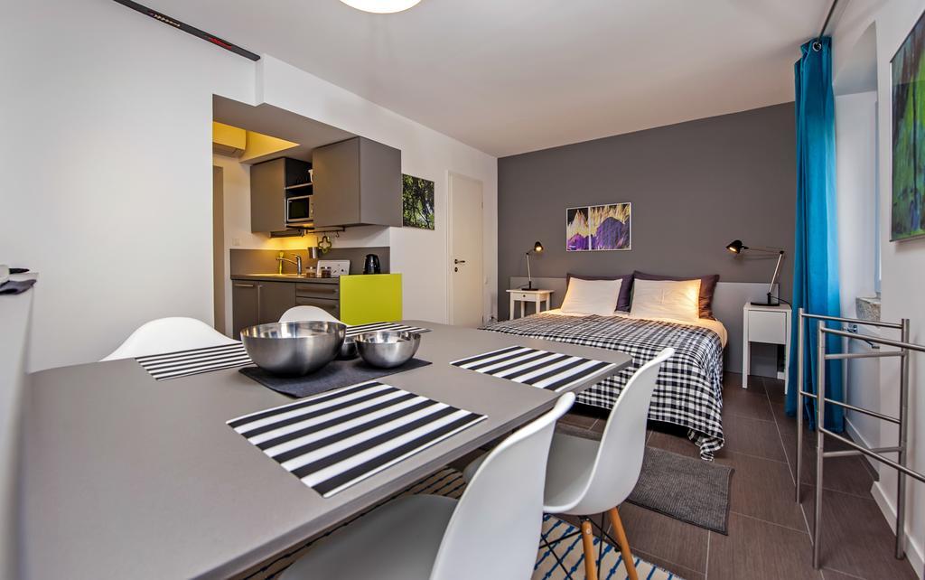 Apartments Aalvar And Aalto Ровинь Экстерьер фото